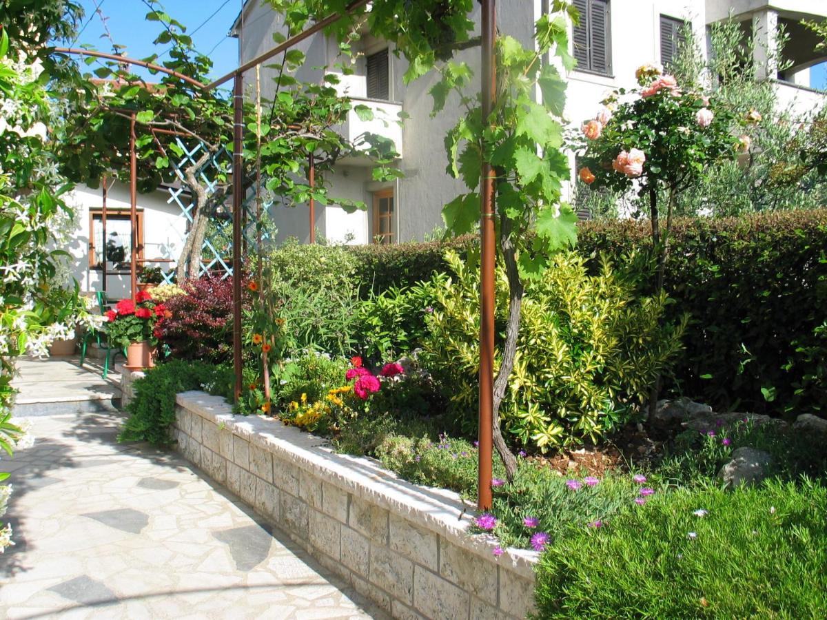 Apartmani Jolly Porec: Blizu Centra I Mora Экстерьер фото